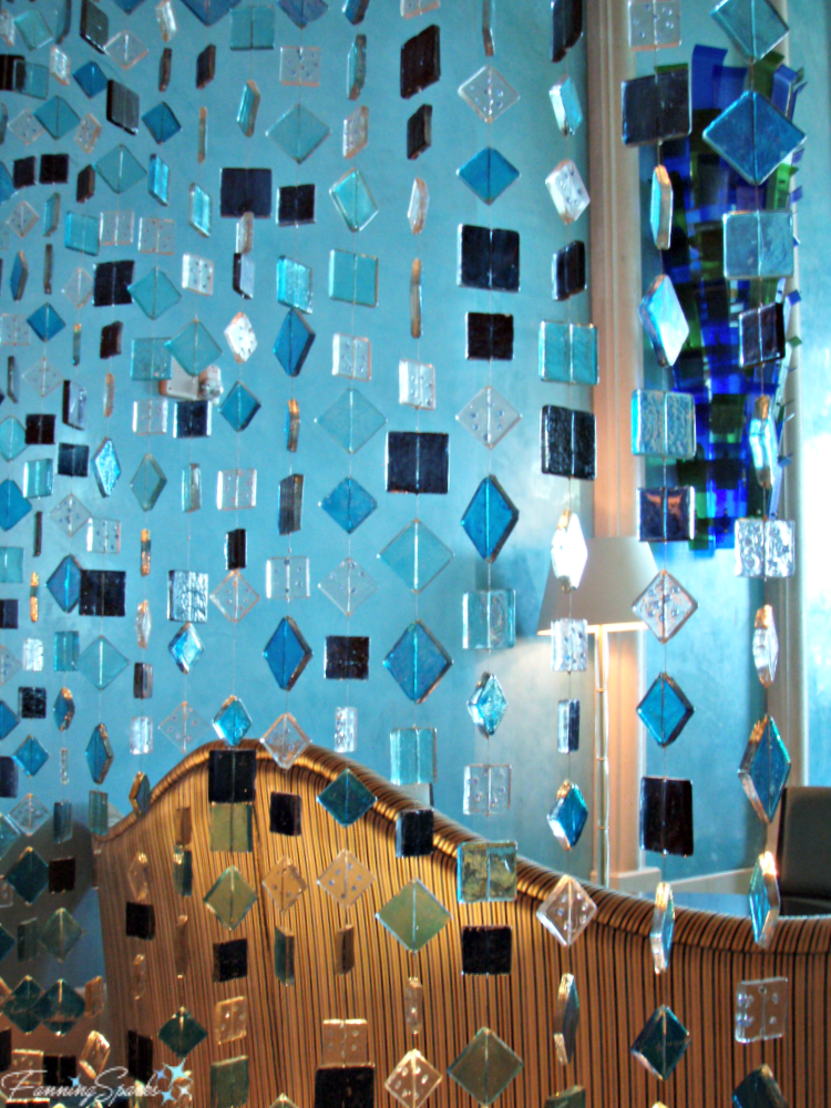 Fused glass curtain at Atlantis The Palm Dubai. @FanningSparks