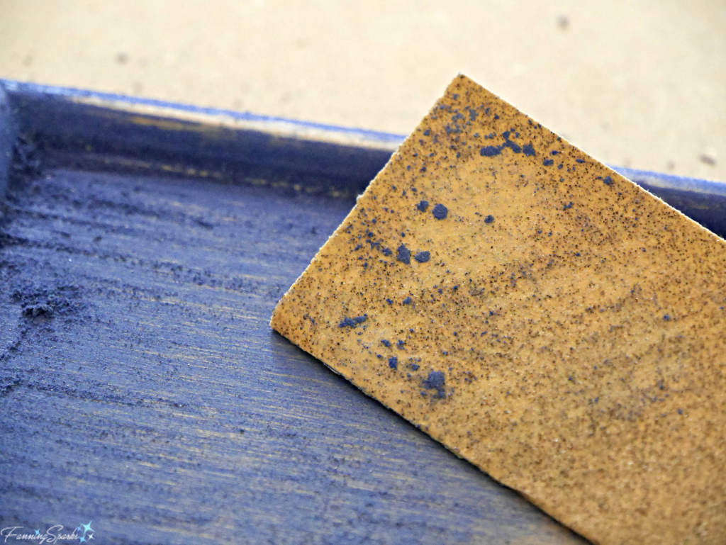 Poor quality sandpaper results in lost grit and clogging. @FanningSparks