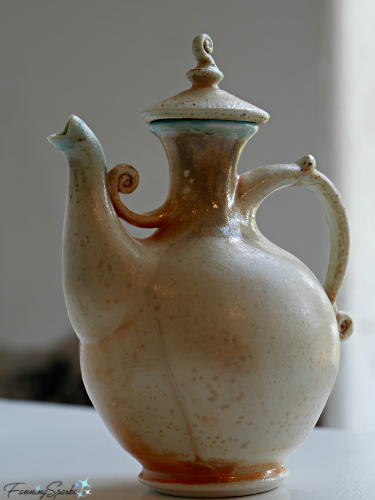 Cruet by Tripti Yoganathan at Perspectives Georgia Pottery Invitational 2018. @FanningSparks