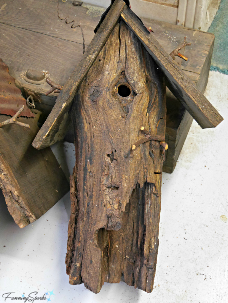 Natural Wood Birdhouse by Walt Cottingham. @FanningSparks