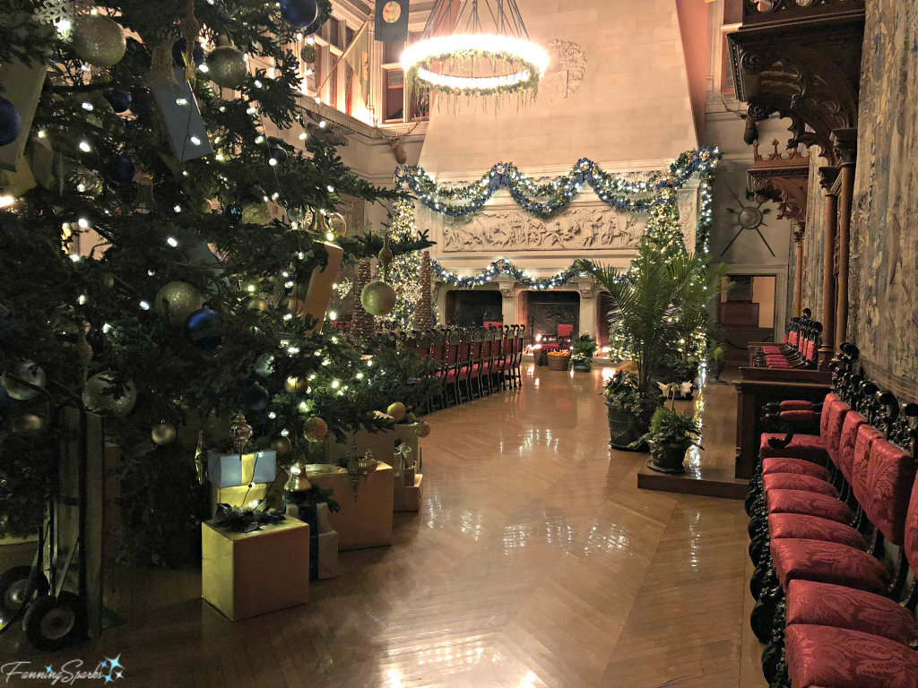 Banquet Hall in Biltmore House Decorated for the Holidays. @FanningSparks