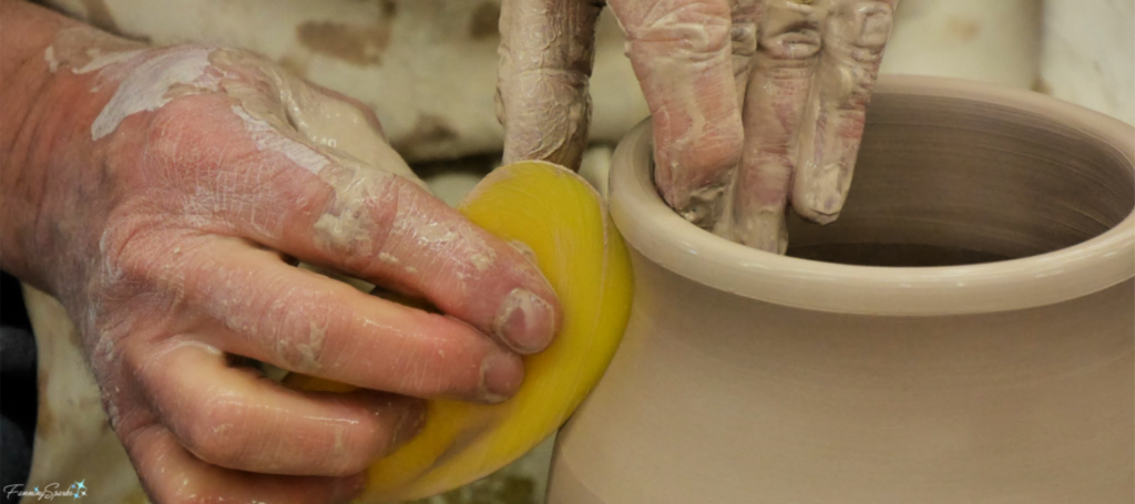 Steve Fielding Demonstrates Smoothing the Shape of a Pot. @FanningSparks