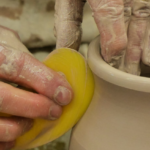 Steve Fielding Demonstrates Smoothing the Shape of a Pot. @FanningSparks