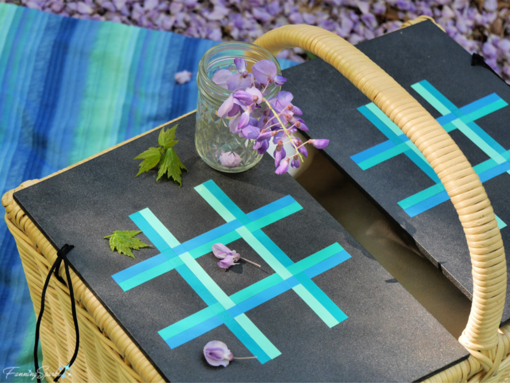 Tic-Tac-Toe Grid on Picnic Basket Lids.   @FanningSparks