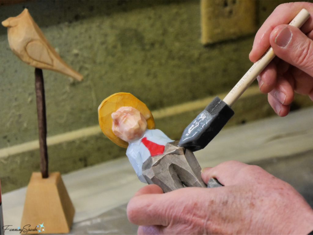 A Flat-Plane Carved Figure being Waxed.   @FanningSparks