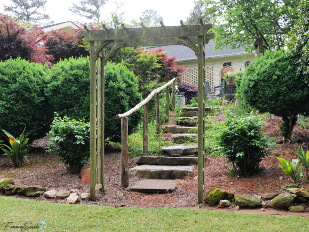 Cavan Garden - Arch Connects Outdoor Spaces.   @FanningSparks