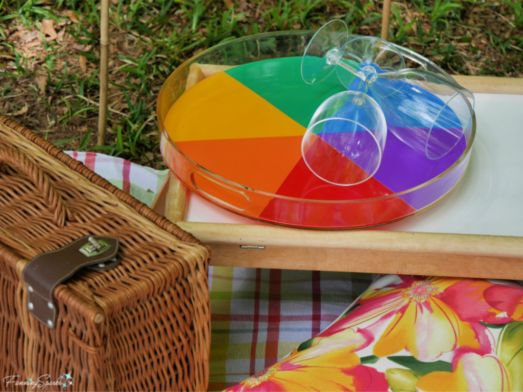Color Wheel Tray for Backyard Picnic.   @FanningSparks