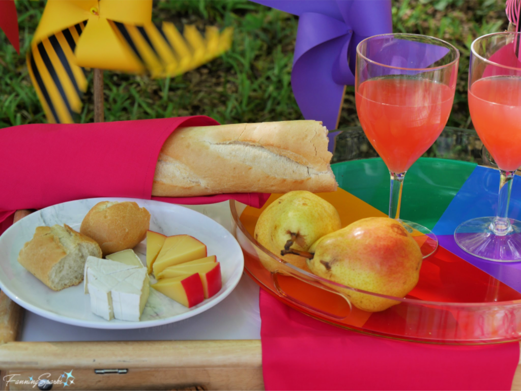 Bread Cheese Pears in a Backyard Picnic Lunch.   @FanningSparks