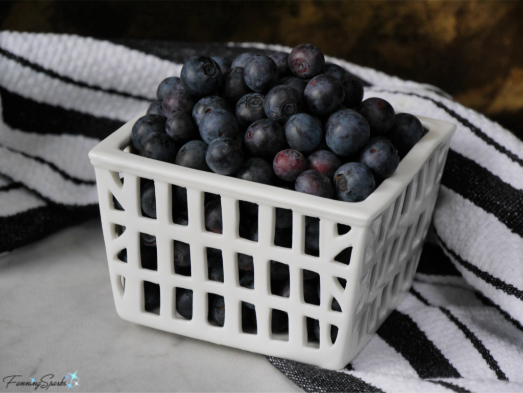 Fresh Blueberries from Doe Creek U-Pick Farm.   @FanningSparks