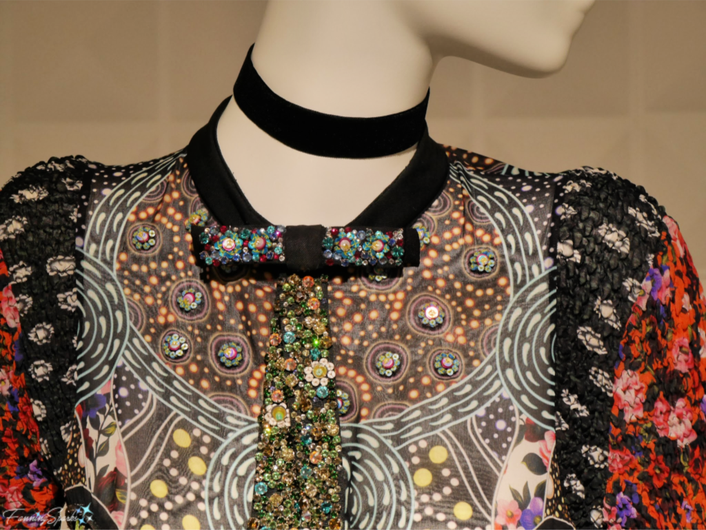 Milana Dress Details from Spring Summer 2016 by Mary Katrantzou.   @FanningSparks