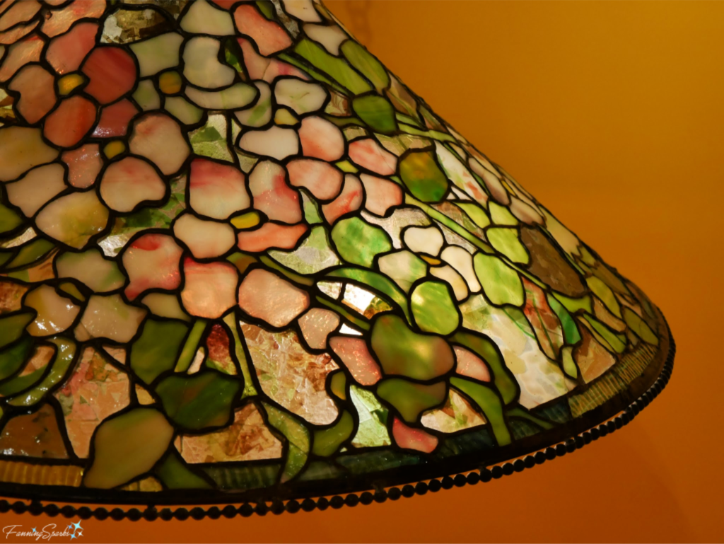 Tiffany Stained Glass Lamp: Dogwood Design.   @FanningSparks