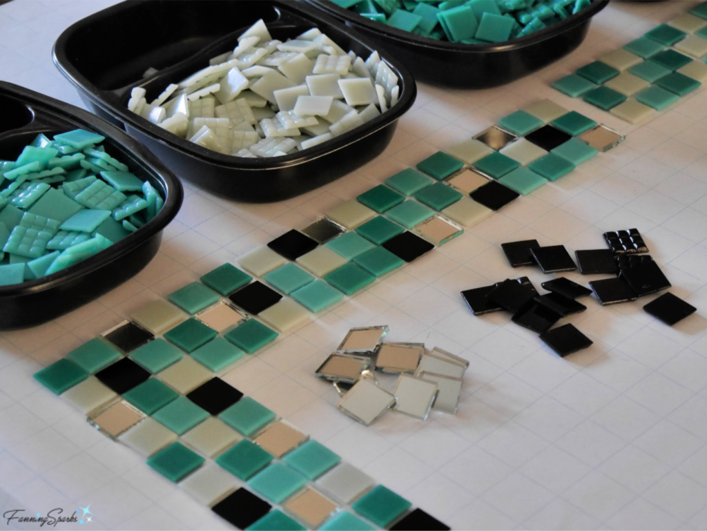 Experimenting with Border Design for Mosaic Mirror by FanningSparks.   @FanningSparks