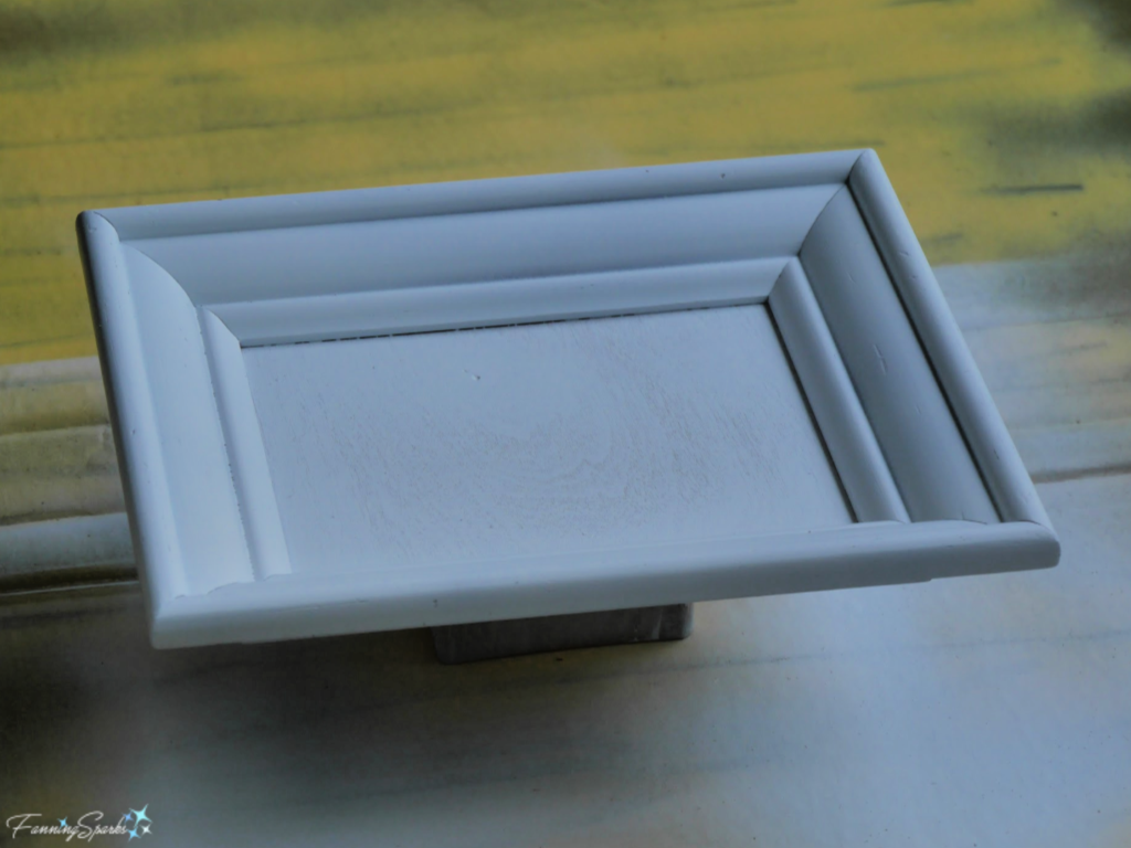 Priming New Tray Made from Thrifted Frame   @FanningSparks