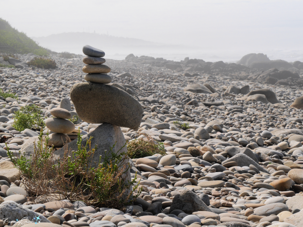 Rock Balancing on Portugal Rocky Beach   @FanningSparks