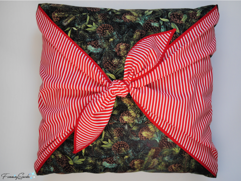 Tied Festive Pillow Cover-up   @FanningSparks