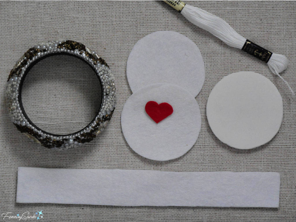 Bangle Keepsake Box - Parts for Felt Liner   @FanningSparks