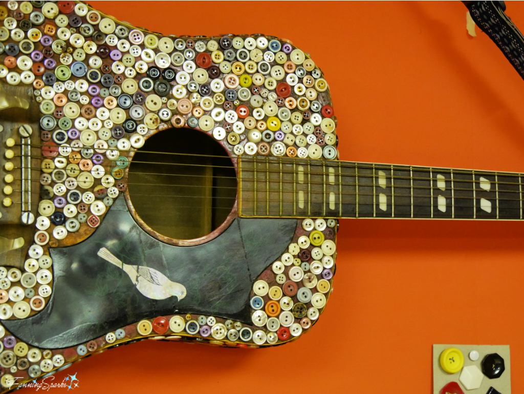 Button King’s Button-Covered Guitar @FanningSparks