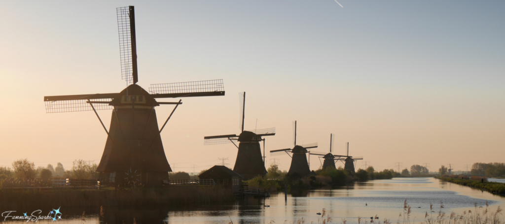 Five Overwaard Windmills at Kinderdijk at Sunrise @FanningSparks