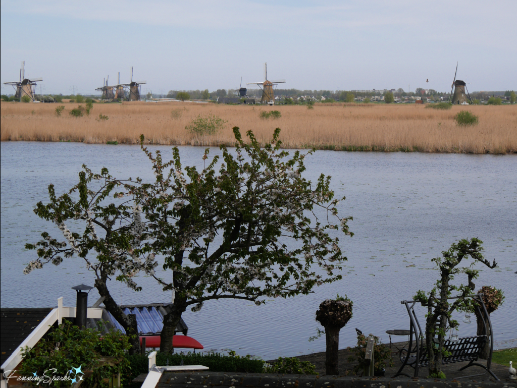 Kinderdijk Area from Noord River Dike   @FanningSparks