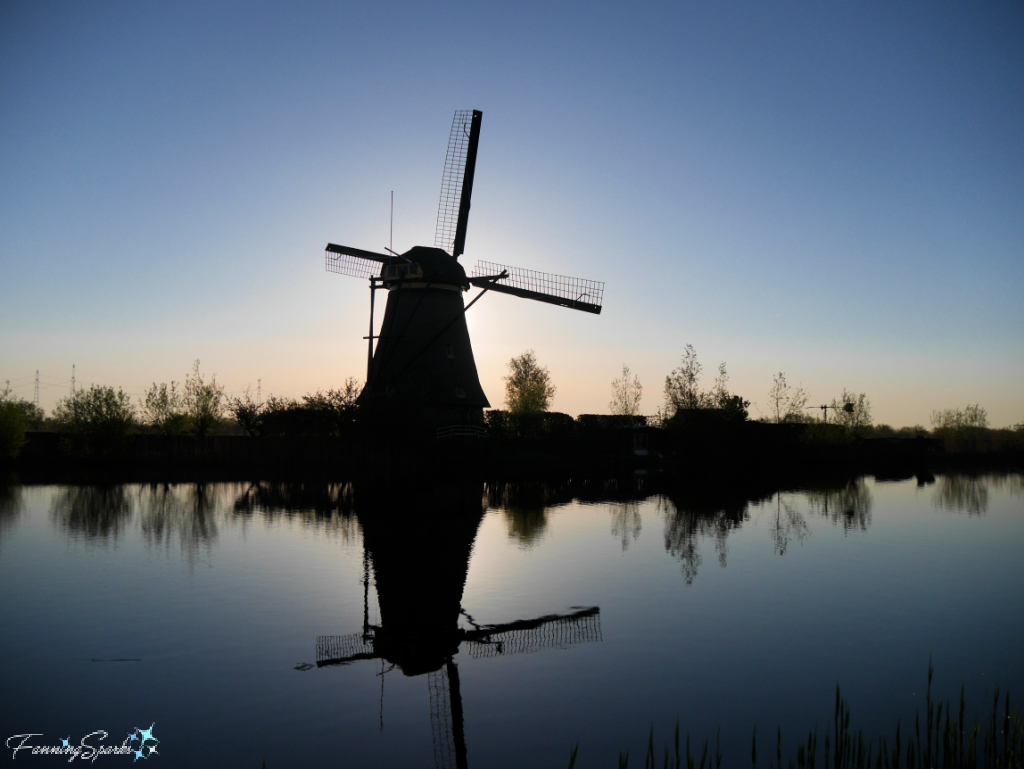 Single Windmill in Cool Blue First Light at Kinderdijk  @FanningSparks