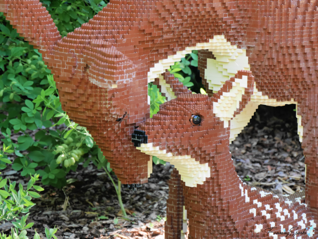 Deer Doe and Fawn of LEGO Bricks by Sean Kenney   @FanningSparks