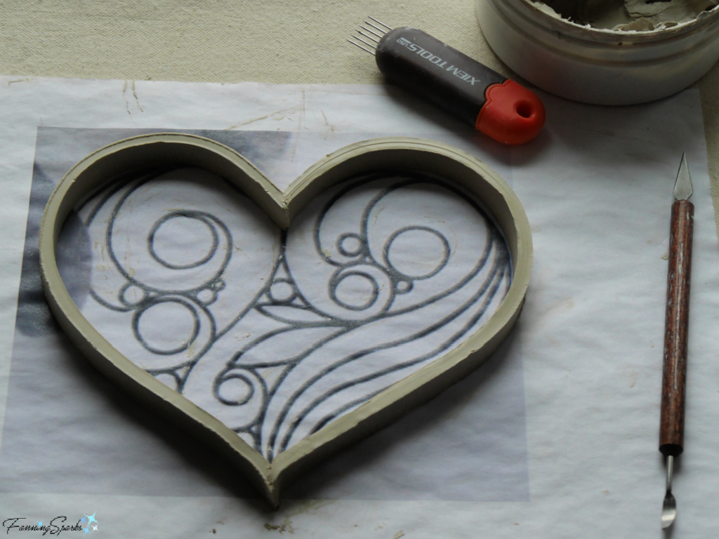 Forming the Outline for the Heart-Shaped Trivet   @FanningSparks