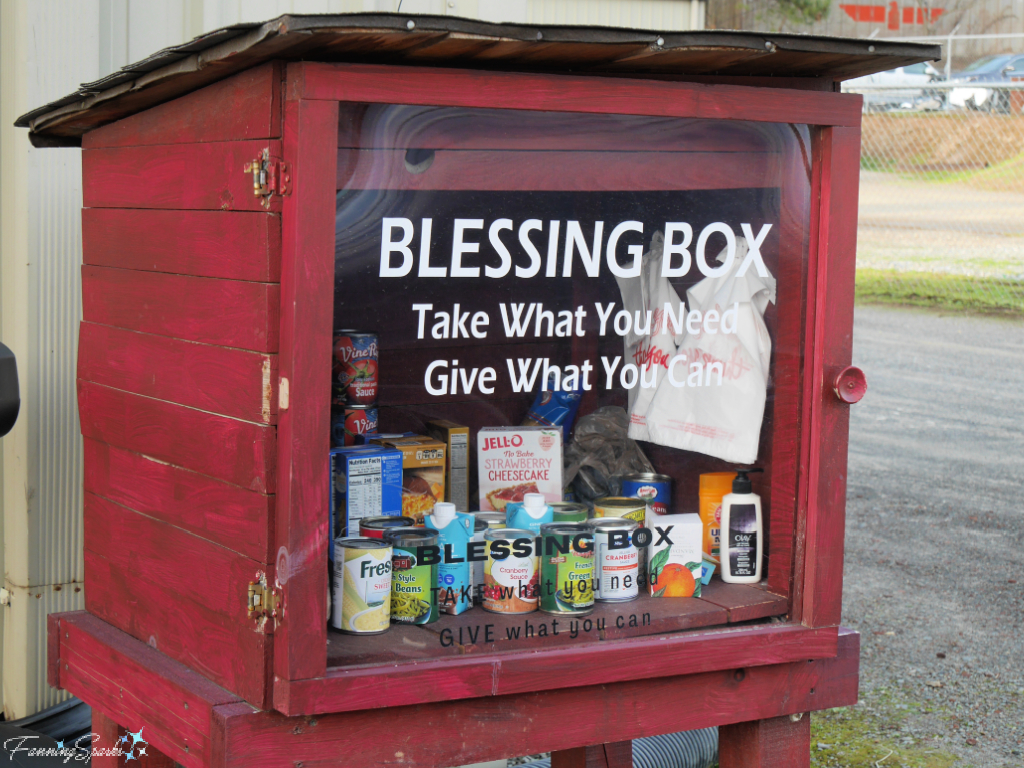 Blessing Box in Murphy North Carolina   @FanningSparks