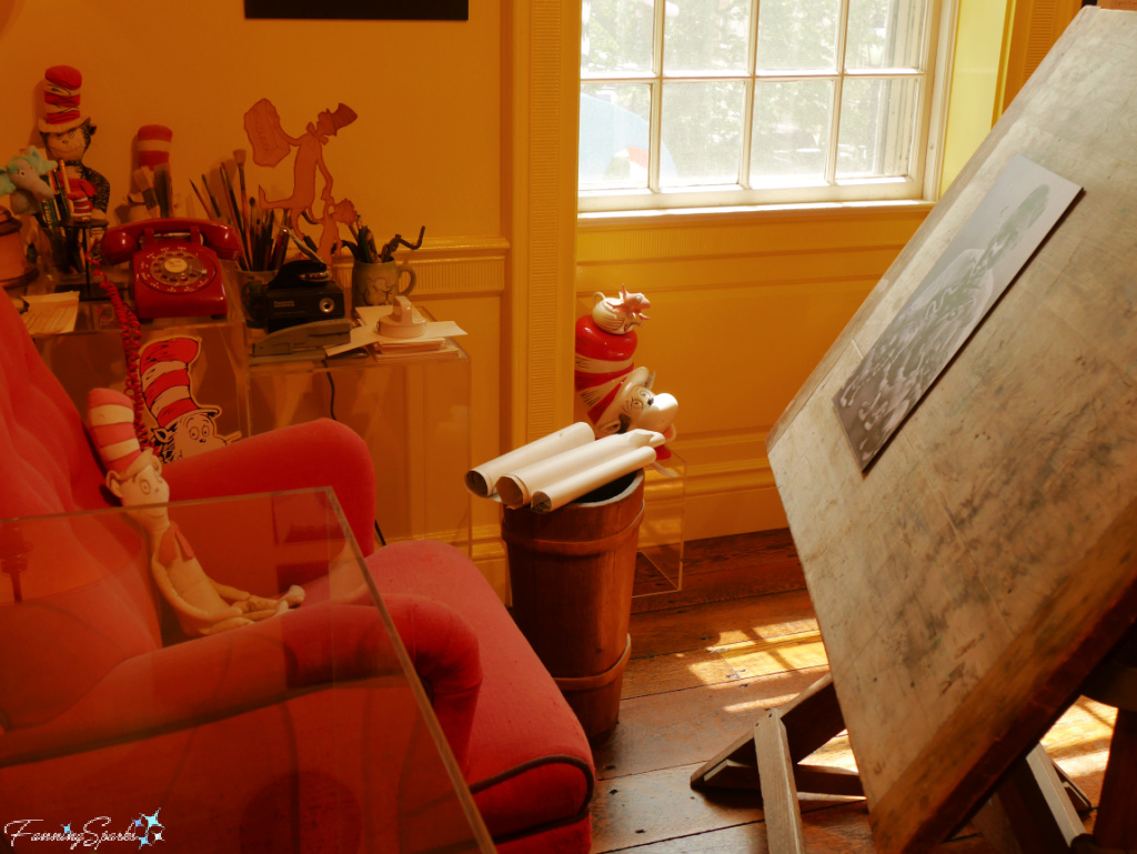 Dr Seuss Art Studio at Amazing World of Dr. Seuss Museum   @FanningSparks