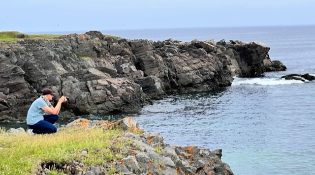 FanningSparks Taking Photos at Elliston Puffin Viewing Site   @FanningSparks