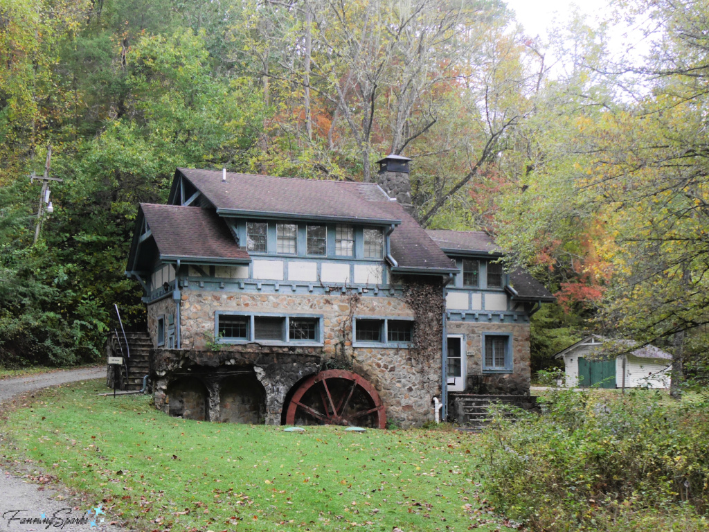 Mill House at John J Campbell Folk School   @FanningSparks