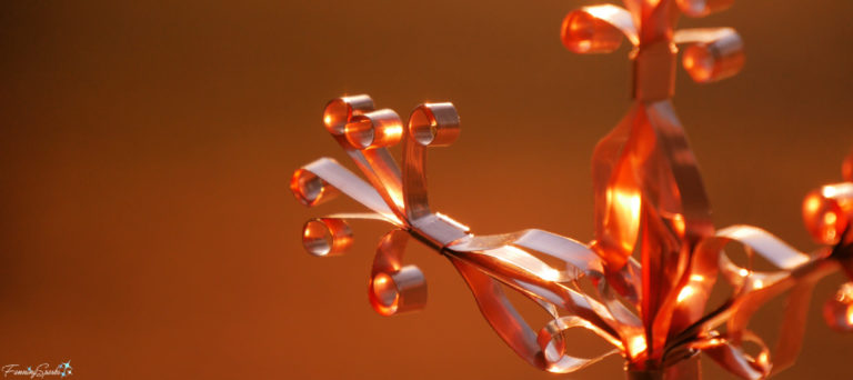 Curly Copper Snowflake Details in Morning Sunshine @FanningSparks