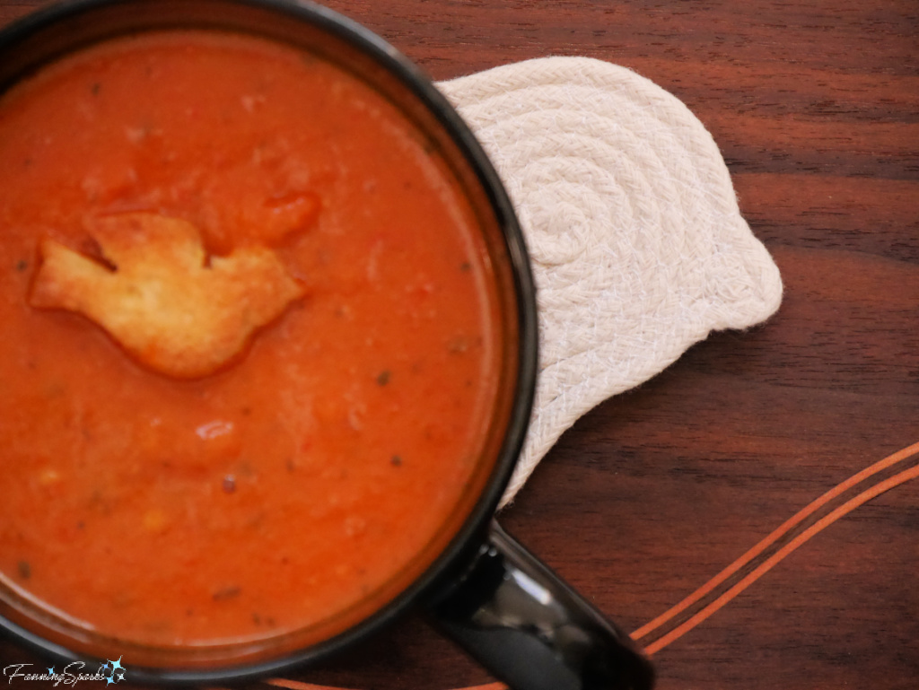 Bird-Shaped Rope Coaster with Bowl of Tomato Soup   @FanningSparks