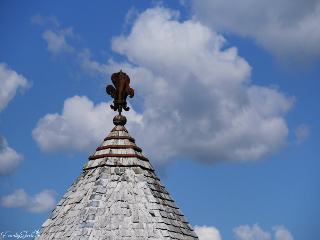 King's Symbol Atop Roof in Fortress of Louisbourg   @FanningSparks   