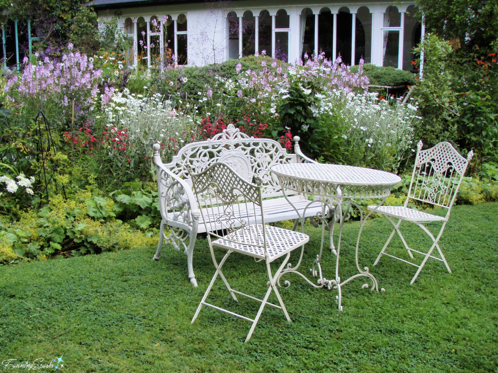 Bistro Seating at Cashel House in Connemara Ireland   @FanningSparks