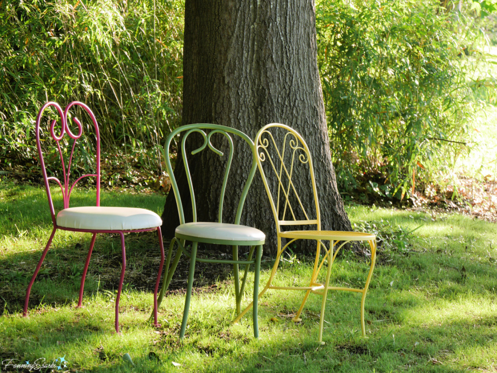 Our Colorful Curvy Bistro Chairs   @FanningSparks