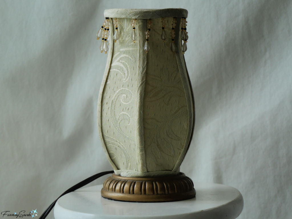 My Small Uplight Table Lamp Thrift Store Find   @FanningSparks