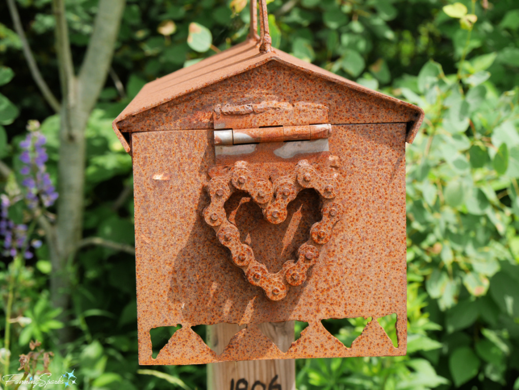 Chain Link Heart Mailbox on Prince Edward Island   @FanningSparks