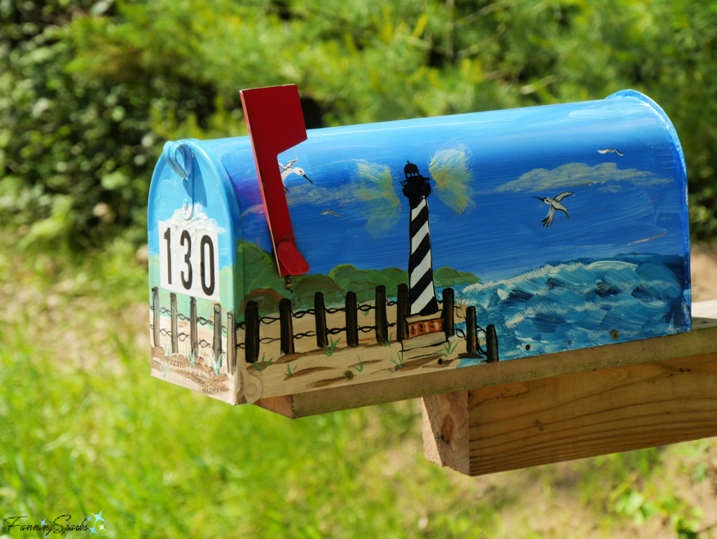 Hand-Painted Beach Themed – Flag Up - Mailbox in Maine   @FanningSparks