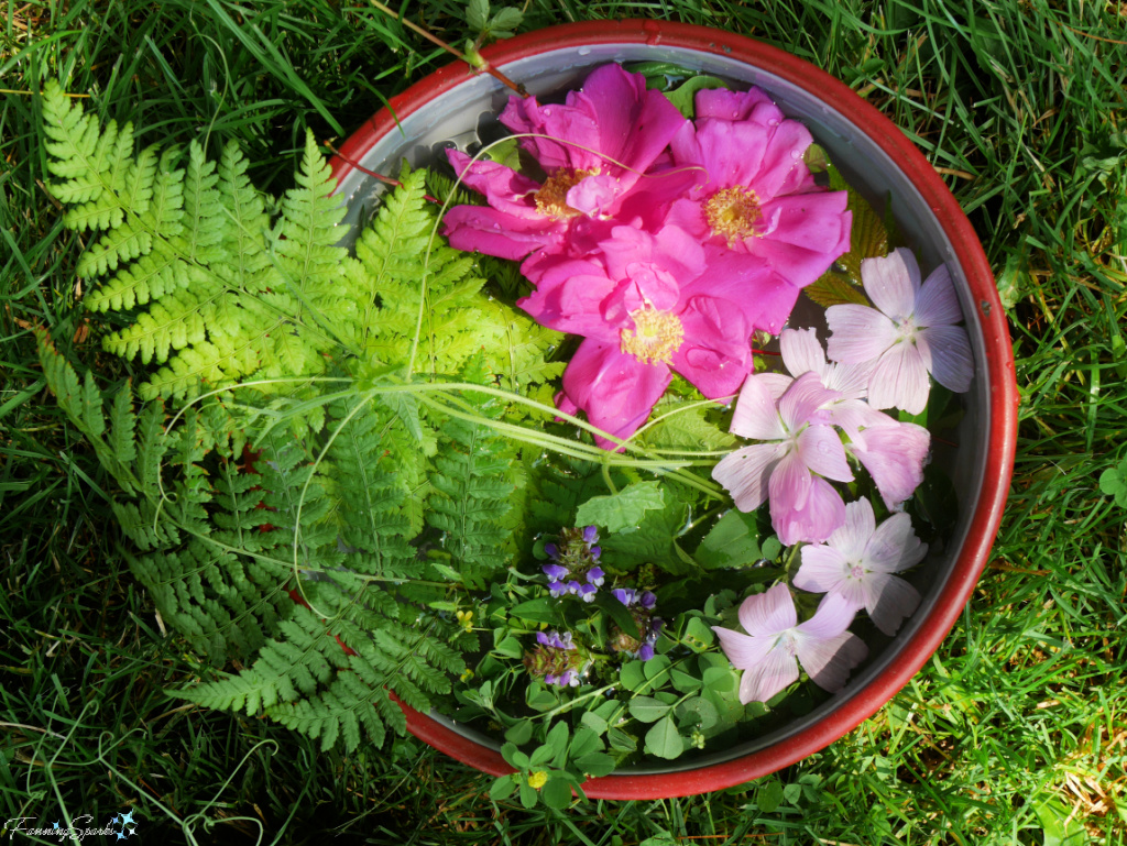 Pink and Green Natural Elements for Flower Hammering    @FanningSparks