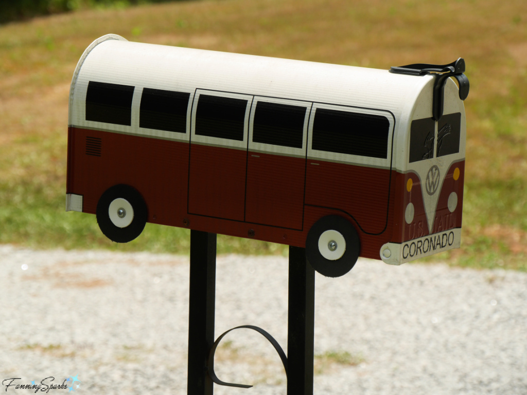 Volkswagen Bus Mailbox Side View in Georgia   @FanningSparks