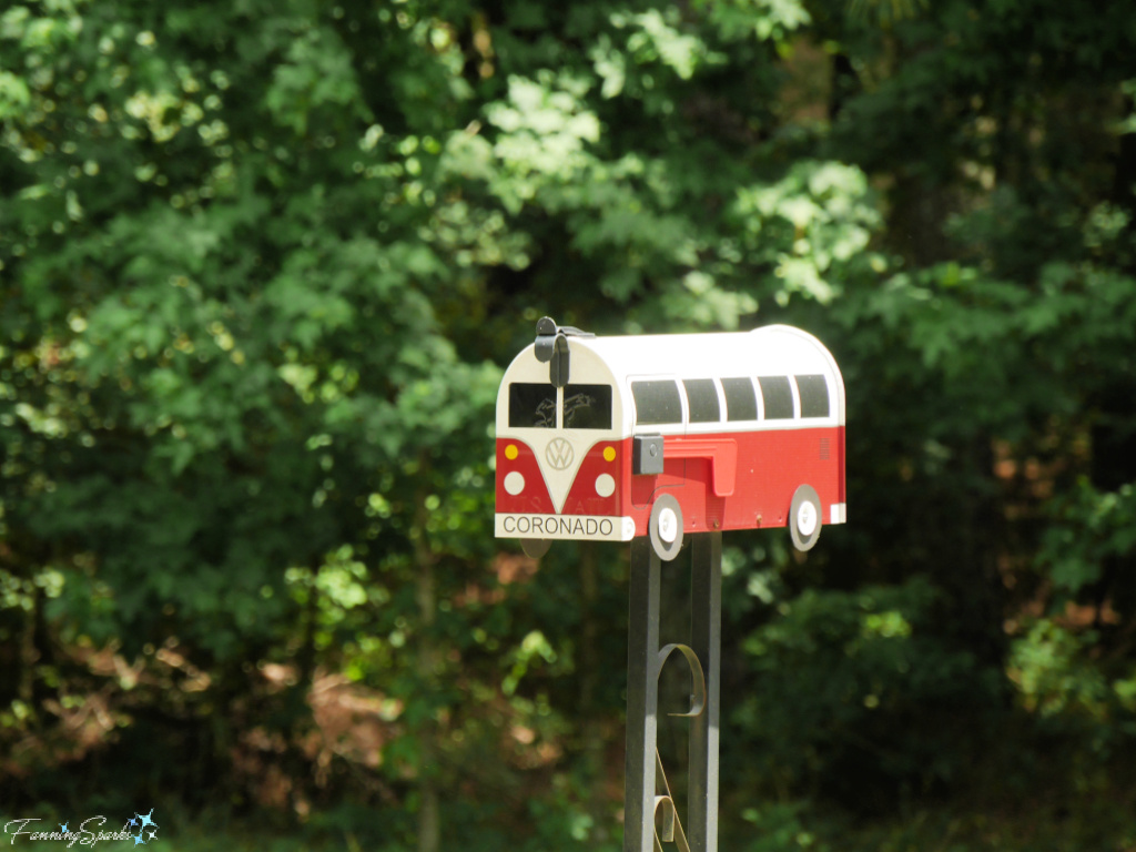 Volkswagen Bus Mailbox in Georgia   @FanningSparks