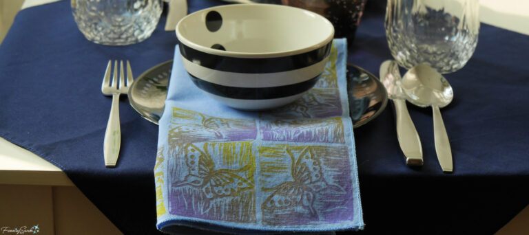 Butterfly Printed Napkin at Table Setting @FanningSparks