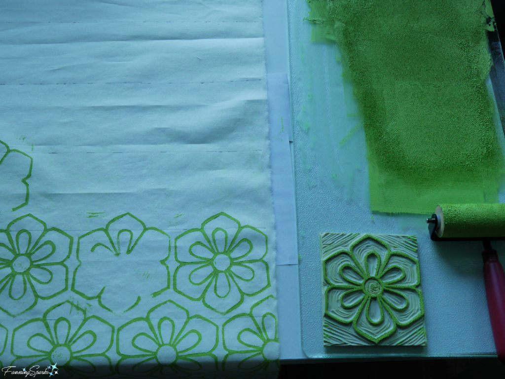 Printing Interlocking Flower Motif   @FanningSparks