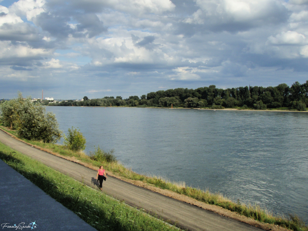 Walking Paths along Rhine River Near Weiss Germany   @FanningSparks