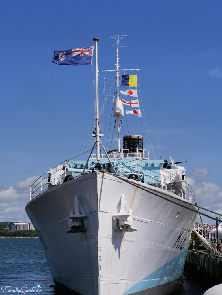 HMCS Sackville Flag Signal Reads K181   @FanningSparks