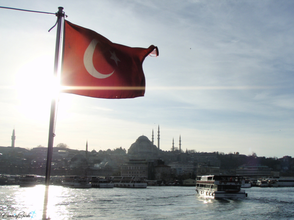 Turkey Ensign on Bosphorus Boat Tour in Istanbul   @FanningSparks