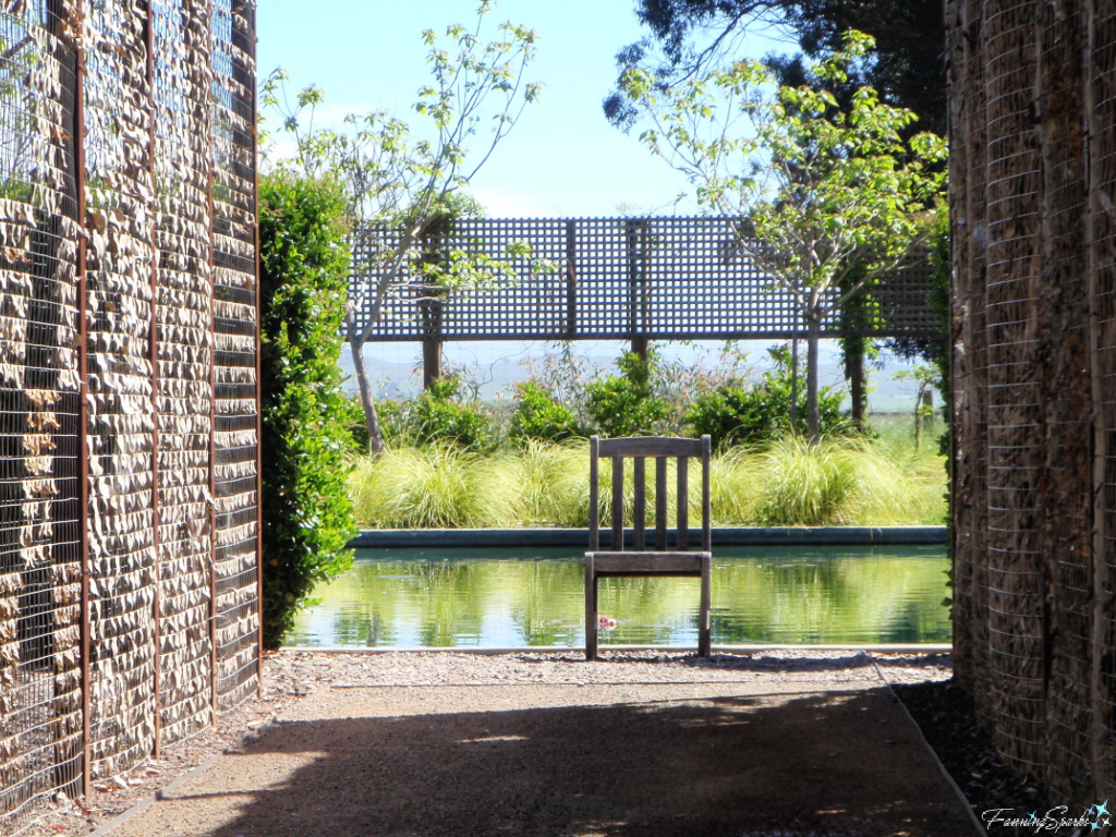 Art Installation with Parallel Walls on SculptureWALK in Sonoma California   @FanningSparks