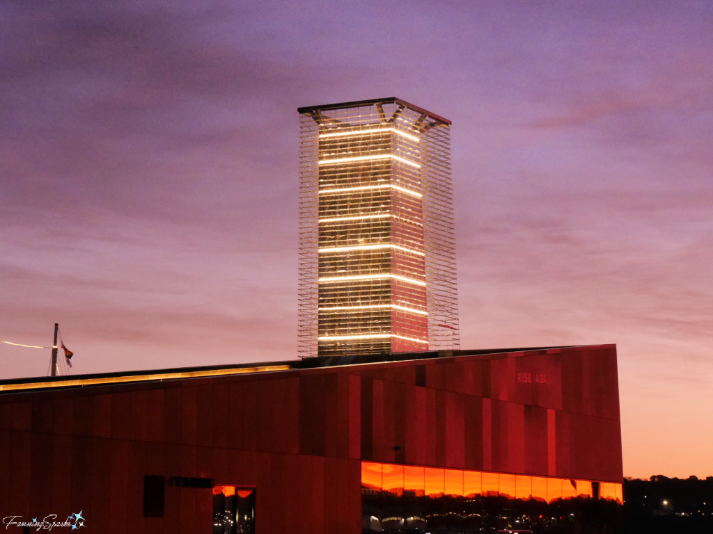 Tidal Beacon at Sunrise in Halifax Nova Scotia   @FanningSparks