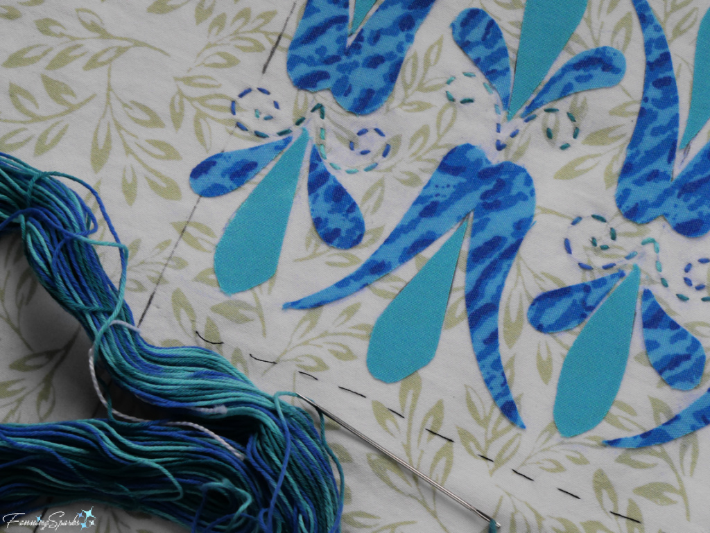 Adding Embroidery to Raw-Edge Applique   @FanningSparks