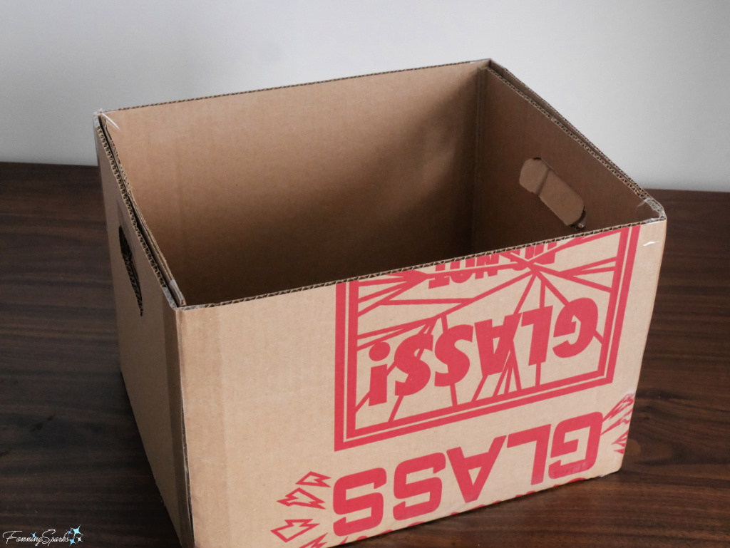 Repurposed Cardboard Storage Bin Assembled   @FanningSparks
